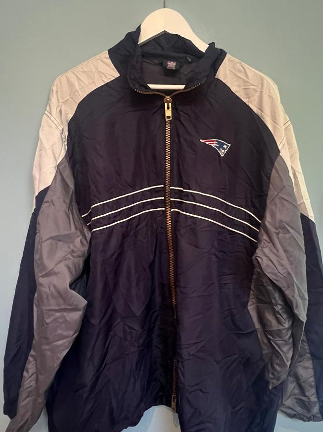 Official NFL Retro New England Patriots XXL Starter Jacket