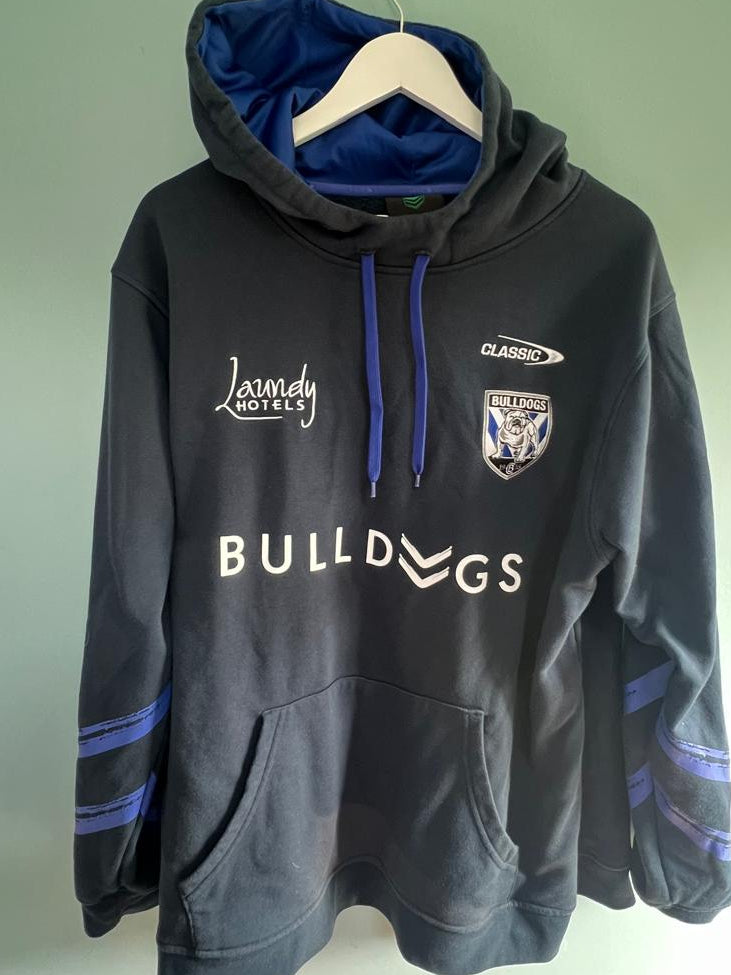Official NRL Bulldogs XL Hoody New