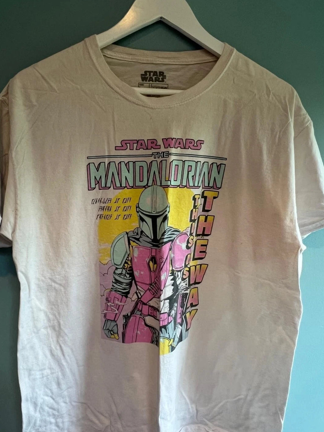 Official Star Wars The Mandalorian "This Is The Way" Tee Shirt Large